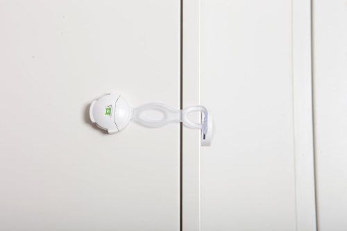 Univerzális szekrény- és fiókzár 